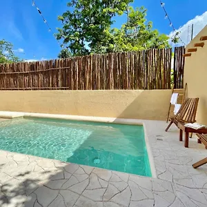 casa-baklis-tulum.tulum-hotels.net/